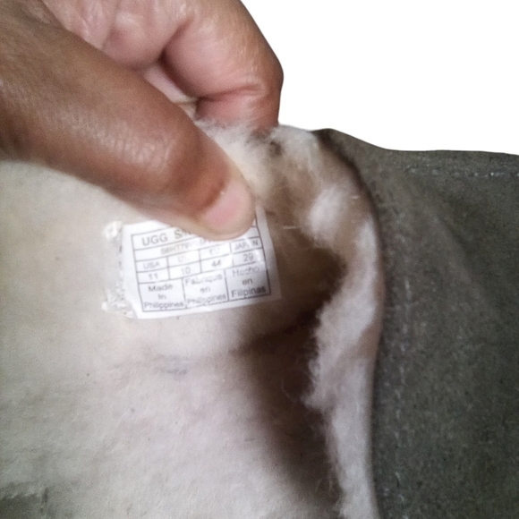 Ugg Men’s Suede Ascot Green Shearling Interior Slipon Loafers Slippers Size 11 - Picture 8 of 8